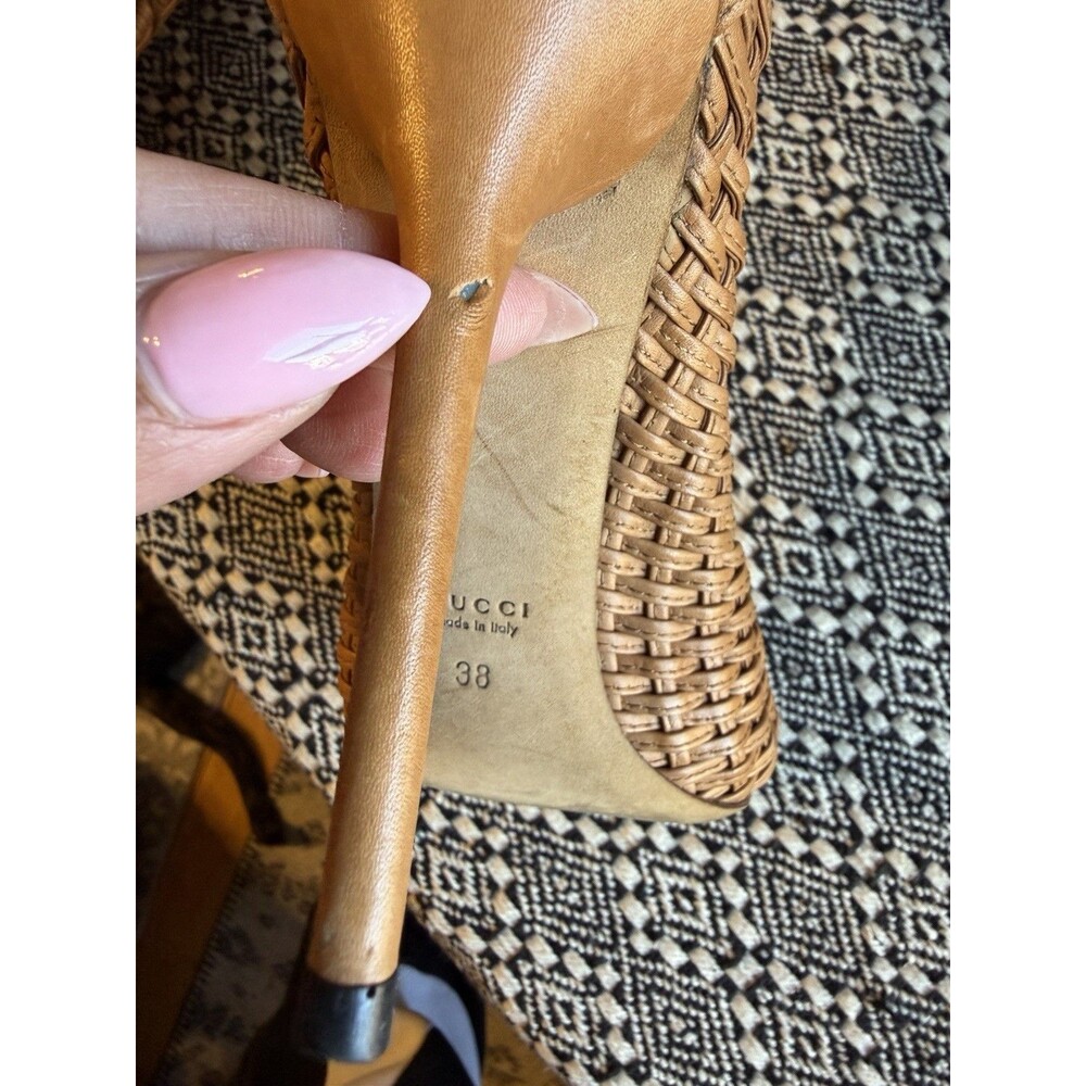 Runway Gucci gladiator leather brown heels shoes sandals size 38 - Picture 6 of 16